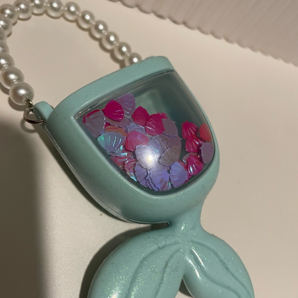 Little Mermaid pocketbac holder